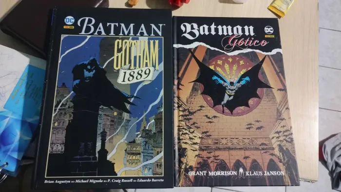HQs Batman Gótico / Gotham 1889 (só venda)