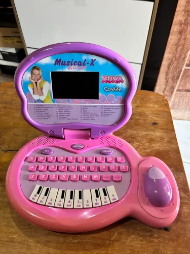 Laptop Musical-X da Xuxa Bilíngue