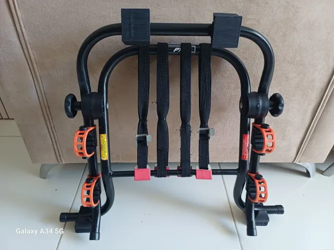 Suporte TPK para duas bicicletas 
