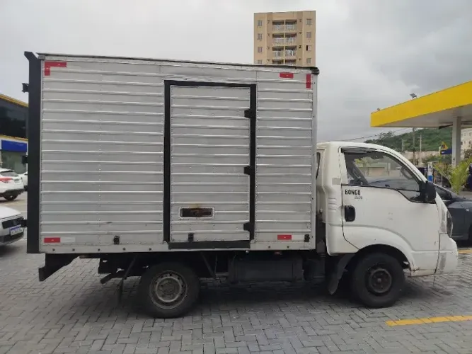 KIA BONGO 2017/2018