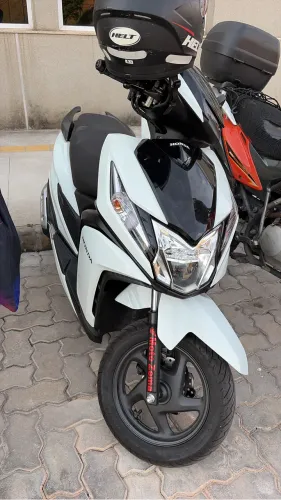 Elite / Moto novíssimo somente 1500 km único dono