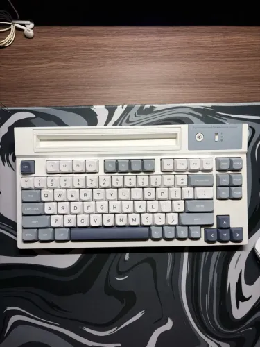 TECLADO MECÂNICO EPOMAKER -DYNATAB
