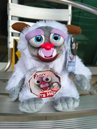 Feisty Pets Original Yeti