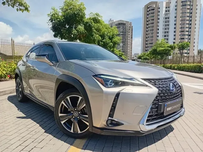 Lexus UX-300h 2.0 16V Aut. (híbrido) 2025