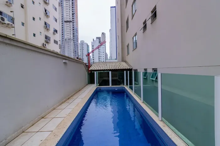 Dif com piscina privativa - 3 quartos com 2 vagas!