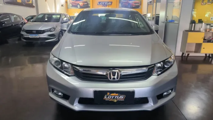 Honda Civic Sedan EXS 1.8/1.8 Flex 16V Aut. 4P 2012