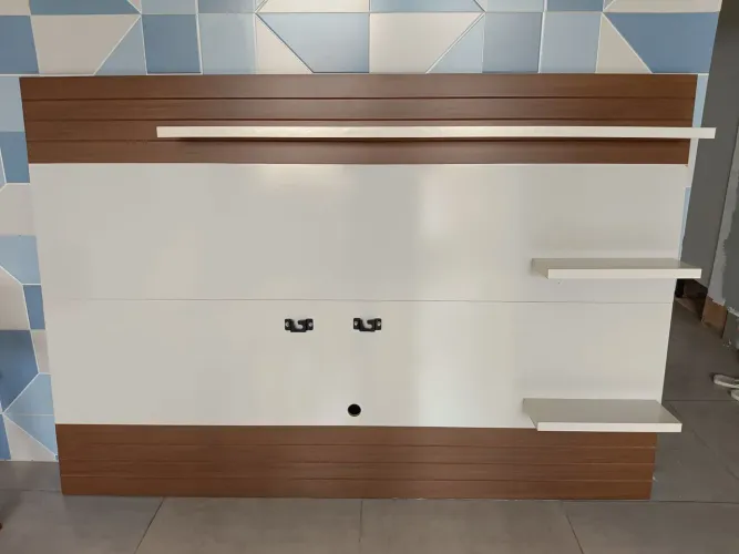 Painel tv 180 de largura x124 de altura