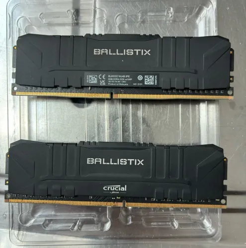 Memória RAM 2x8 3200mhz DDR4 CL 16-18-18-36