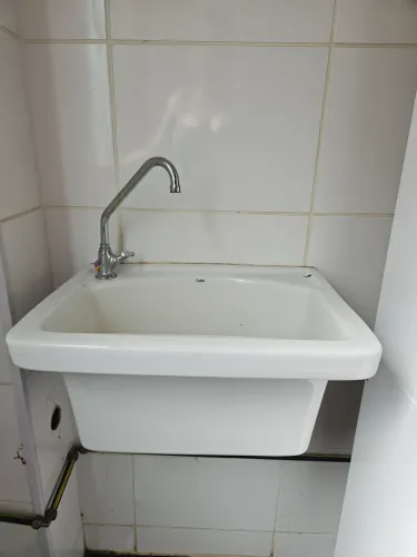 Tanque cerâmica