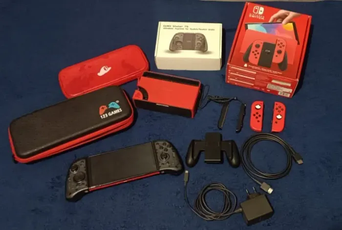Nintendo Switch OLED Mario DESBLOQUEADO + 512GB + QRD Stellar T5 + Acessórios