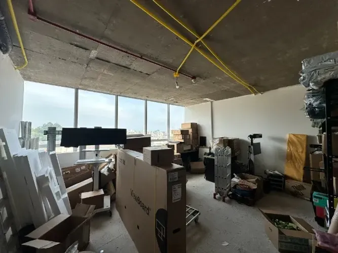 Sala Comercial à Venda com 37m² e 01 Vaga Disponível