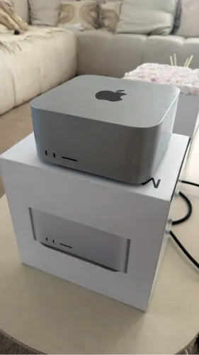 Mac Studio M1 Max 