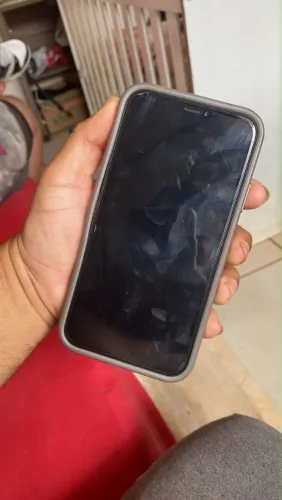 iPhone 11gb 62saude