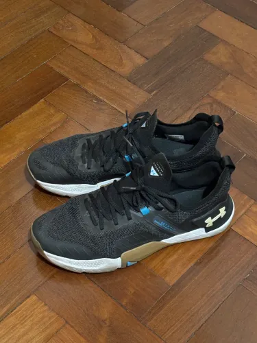 TÊNIS UNDER ARMOUR TRIBASE CROSS