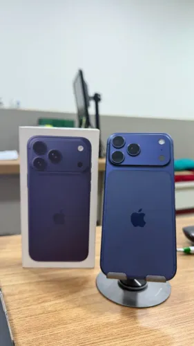 iPhone 17 Pro Max 512GB (Seminovo)