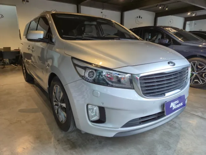 Kia Motors Carnival EX 3.5 V6 24V 276cv Aut. 2018