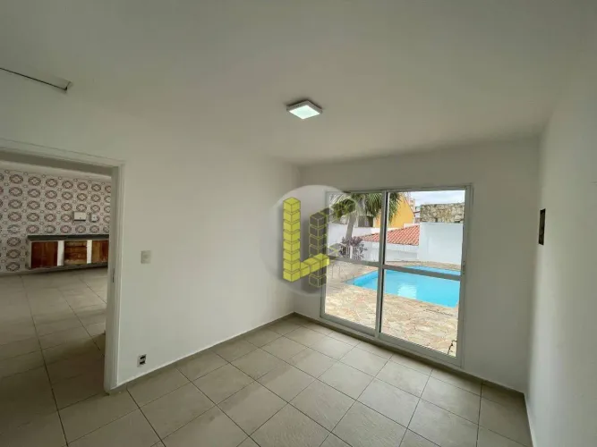 Casa com 3 dormitórios, 272 m² - venda por R$ 2.600.000,00 ou aluguel por R$ 16.450,00 - O
