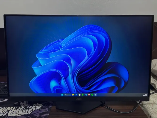 Monitor Gamer AOC 27" 180Hz IPS - Ainda na Garantia