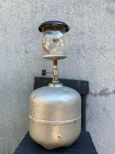 LAMPIÃO A GÁS ANTIGO (POUCO USO)
