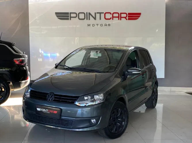 Volkswagen Fox 1.6 MI I Motion Total Flex 8V 5P 2013