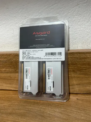 Memória RAM Asgard 8x2 16GB 3200MHZ  lacrada 