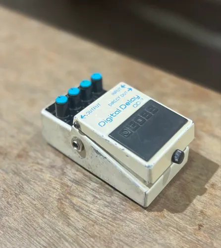 Pedal delay Boss dd3