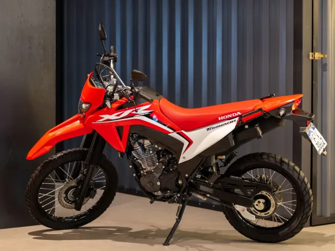 HONDA XR 300l TORNADO 2025