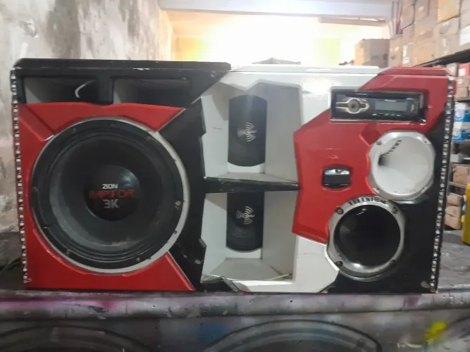 VENDO SOM AUTOMOTIVO 