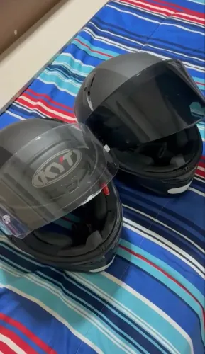 Capacete KYT