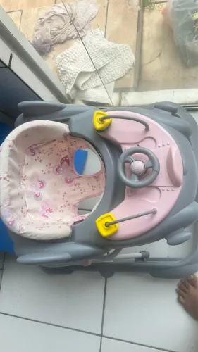 Andajá 2 meses de uso , sem nenhum detalhe