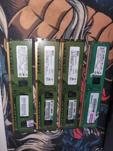 Kit 4 Memórias RAM Desktop 4GB