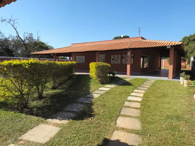 Chácara para venda possui 337 metros quadrados com 3 quartos - Campo do meio - Araçoiaba d