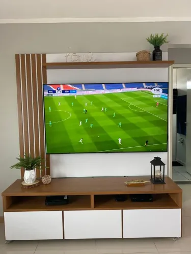 Painel de TV + rack