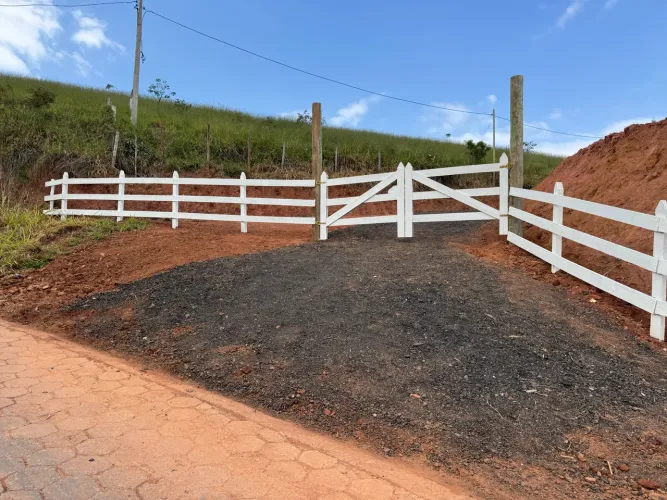 Terreno na bocaina ( estrada do Restaurante Saúva )