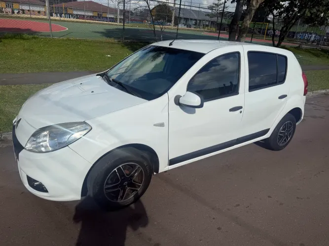 Renault Sandero Expression Hi-flex 1.0 16V 5P 2013