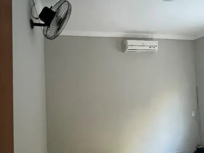 Apto pra alugar no Bairro esperança 2 quartos e sala grande cozinha grande e area grande