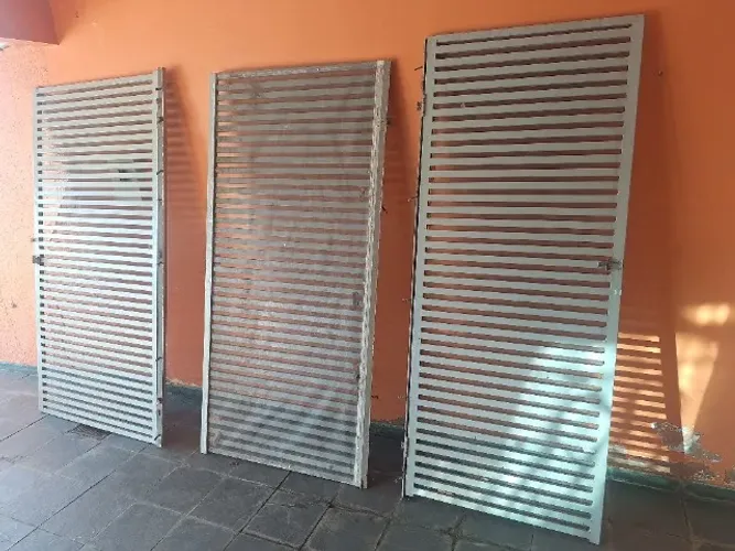 Portões completos