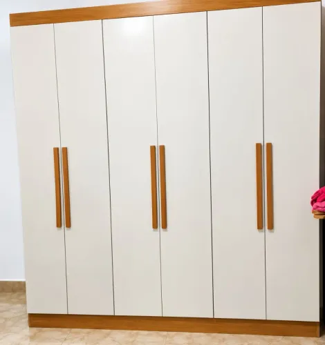 Guarda roupa