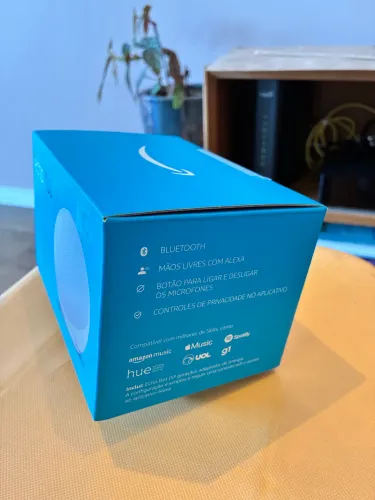 Echo Dot Smart Speaker + Alexa (Geração 5)