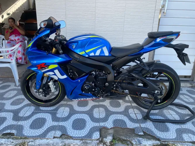 Gsx-R 750 srad GP