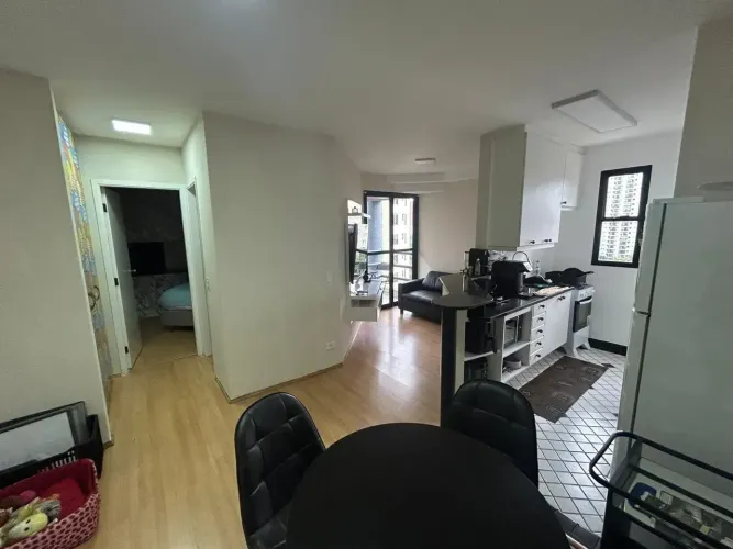 Apartamento Mobiliado com Terraço e Vista Privilegiada!