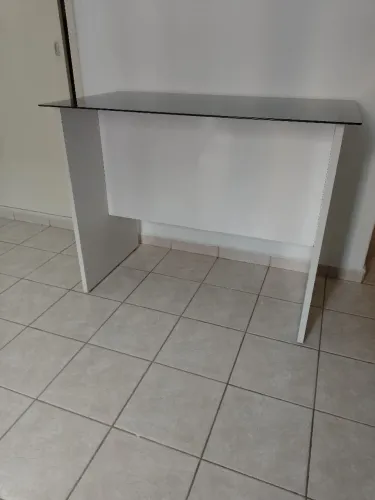 MESA (madeira) + VIDRO FUMÊ 