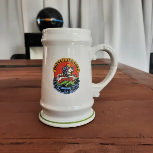 Caneca de cerâmica Brauhaus Bruckenau