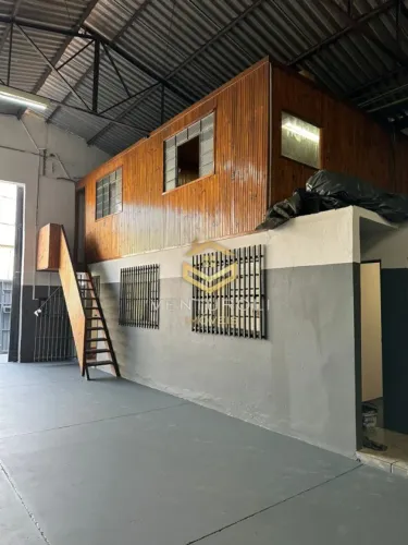 Disponível para Locação, Próximo a Duque de Caxias !!!! ( BARRACÃO)