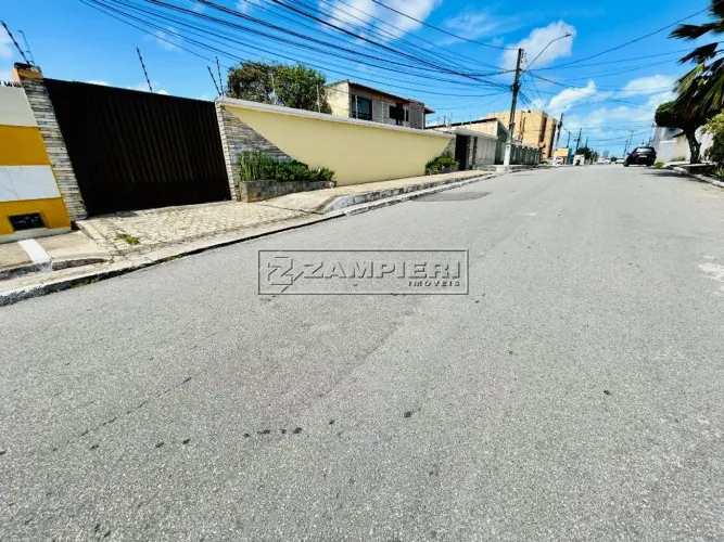 Casa a Venda no Trapiche