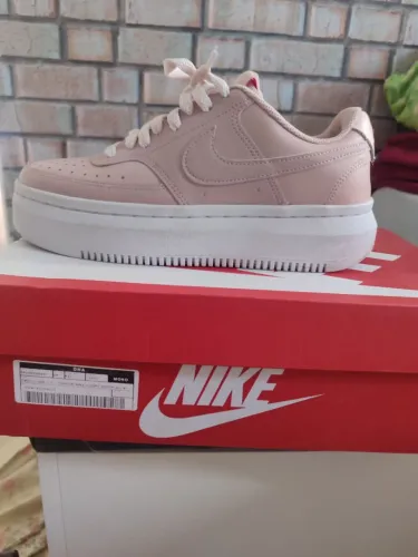 Tênis Nike Court Vision Alta Feminino 37