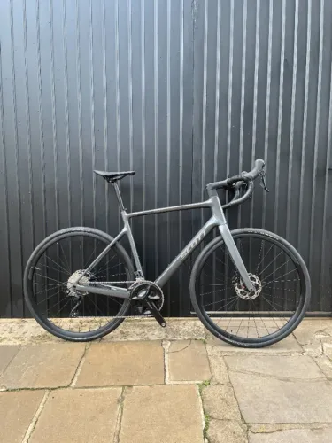 Scott Addict 50 2025 Grey cinza carbono Road Bike