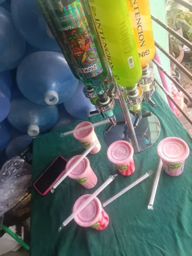 Vendo 50 garrafão de 20LT