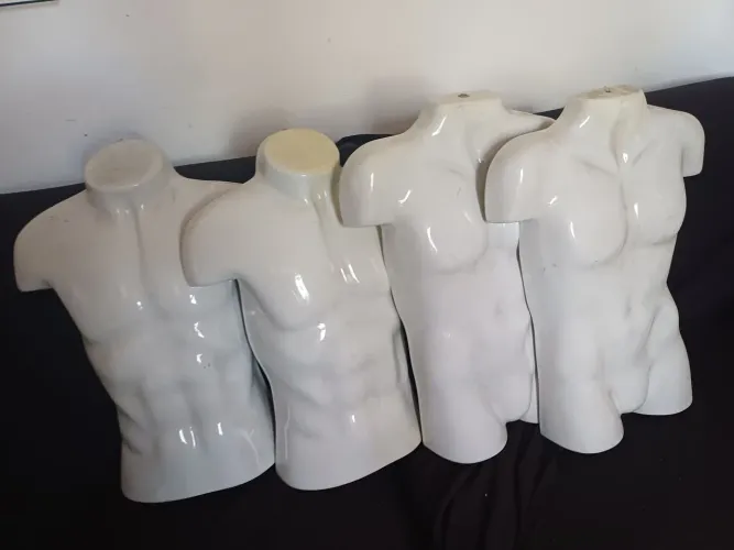 MANEQUIM DORSO MASCULINO