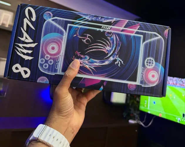 GAME PORTÁTIL MSI CLAW 8 AI + 32GB RAM 1TB SSD NOVO LACRADO